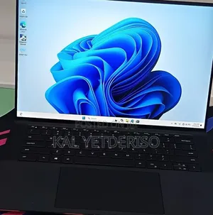 New Laptop Dell XPS 15 16GB Intel Core i7 SSD 512GB