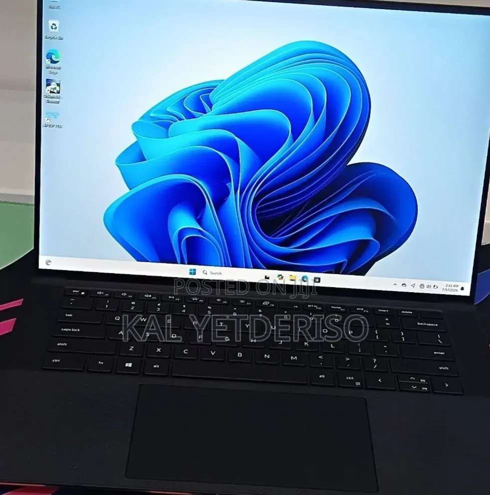 New Laptop Dell XPS 15 16GB Intel Core i7 SSD 512GB
