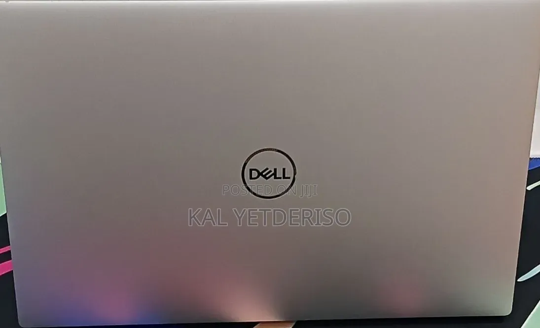 New Laptop Dell XPS 15 16GB Intel Core i7 SSD 512GB