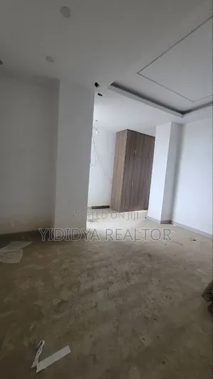 3bdrm Apartment in Arada for sale