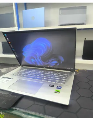 New Laptop HP Envy 15 16GB Intel Core i9 SSD 512GB