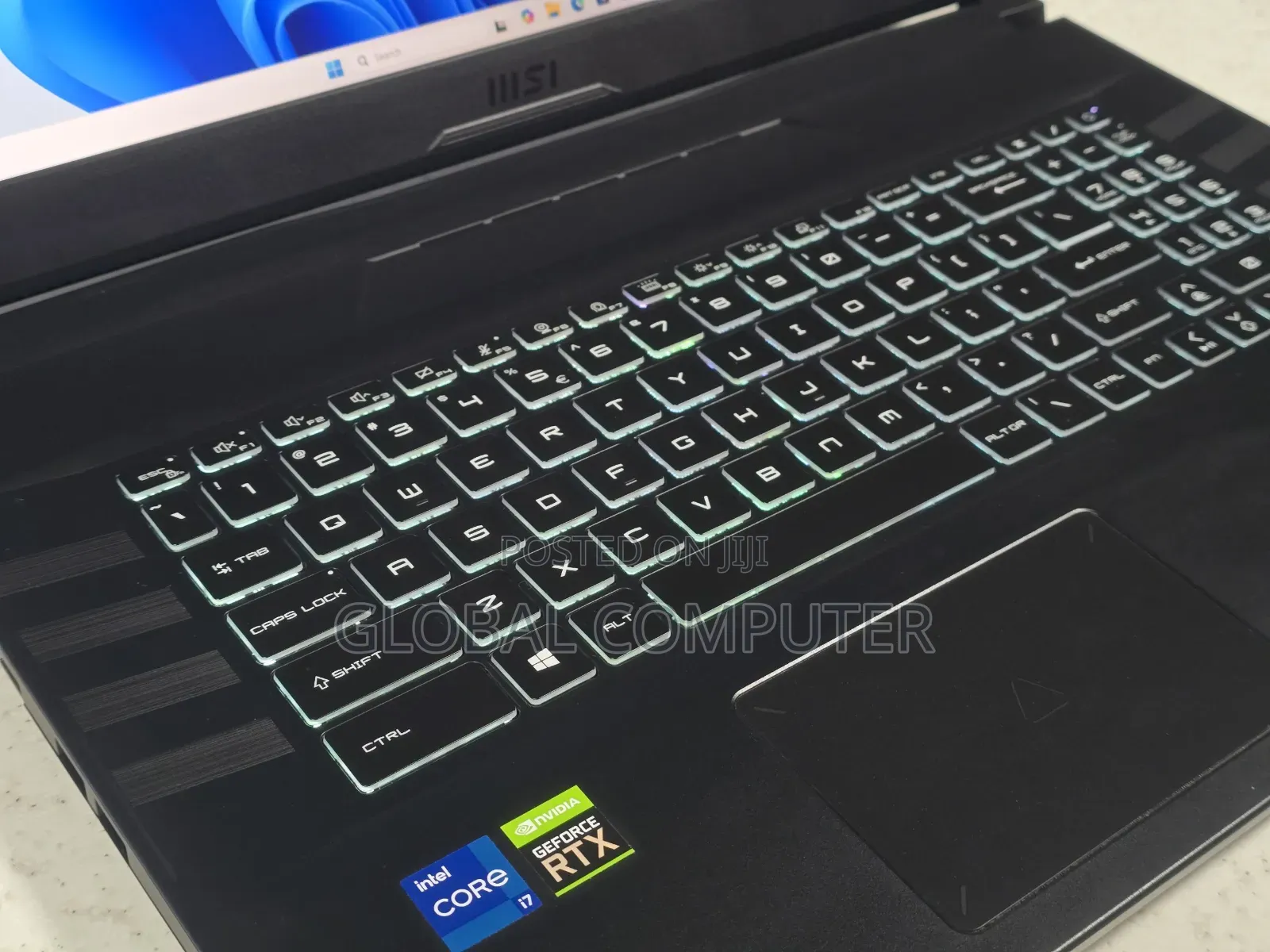 New Laptop MSI GF65 Thin 10UE 16GB Intel Core i5 SSD 512GB