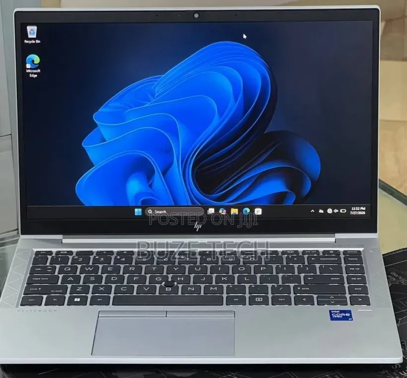 New Laptop HP EliteBook 840 G8 16GB Intel Core i7 SSD 512GB
