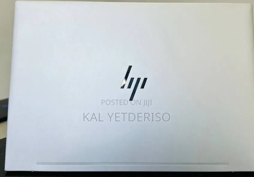 New Laptop HP Envy 13 8GB Intel Core i5 SSD 512GB