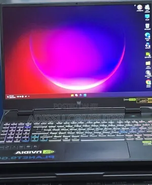 New Laptop Acer Predator Helios Neo 16 16GB Intel Core i7 SSD 512GB