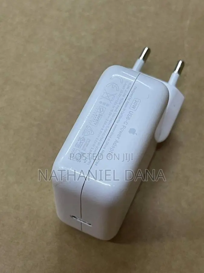 Apple 30W USB-C Power Adapter