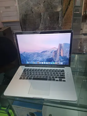 New Laptop Apple MacBook 2015 16GB Intel Core i5 SSD 512GB