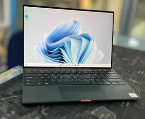 New Laptop Dell XPS 13 8GB Intel Core i5 SSD 512GB