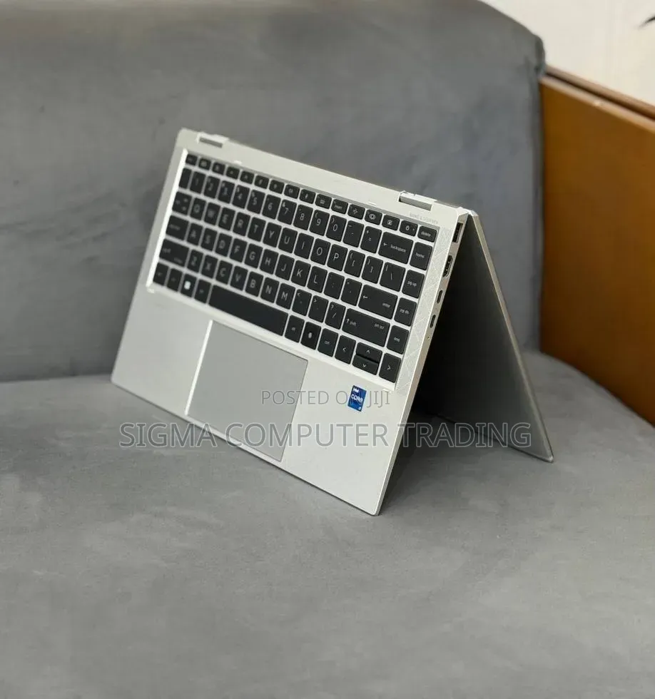 New Laptop HP EliteBook 1040 G8 16GB Intel Core i7 SSD 512GB
