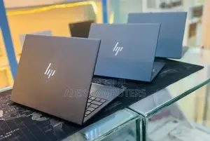 New Laptop HP Elite Dragonfly G3 16GB Intel Core i7 SSD 512GB