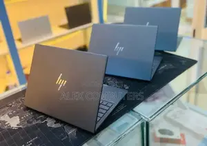 New Laptop HP Elite Dragonfly G3 16GB Intel Core i7 SSD 512GB