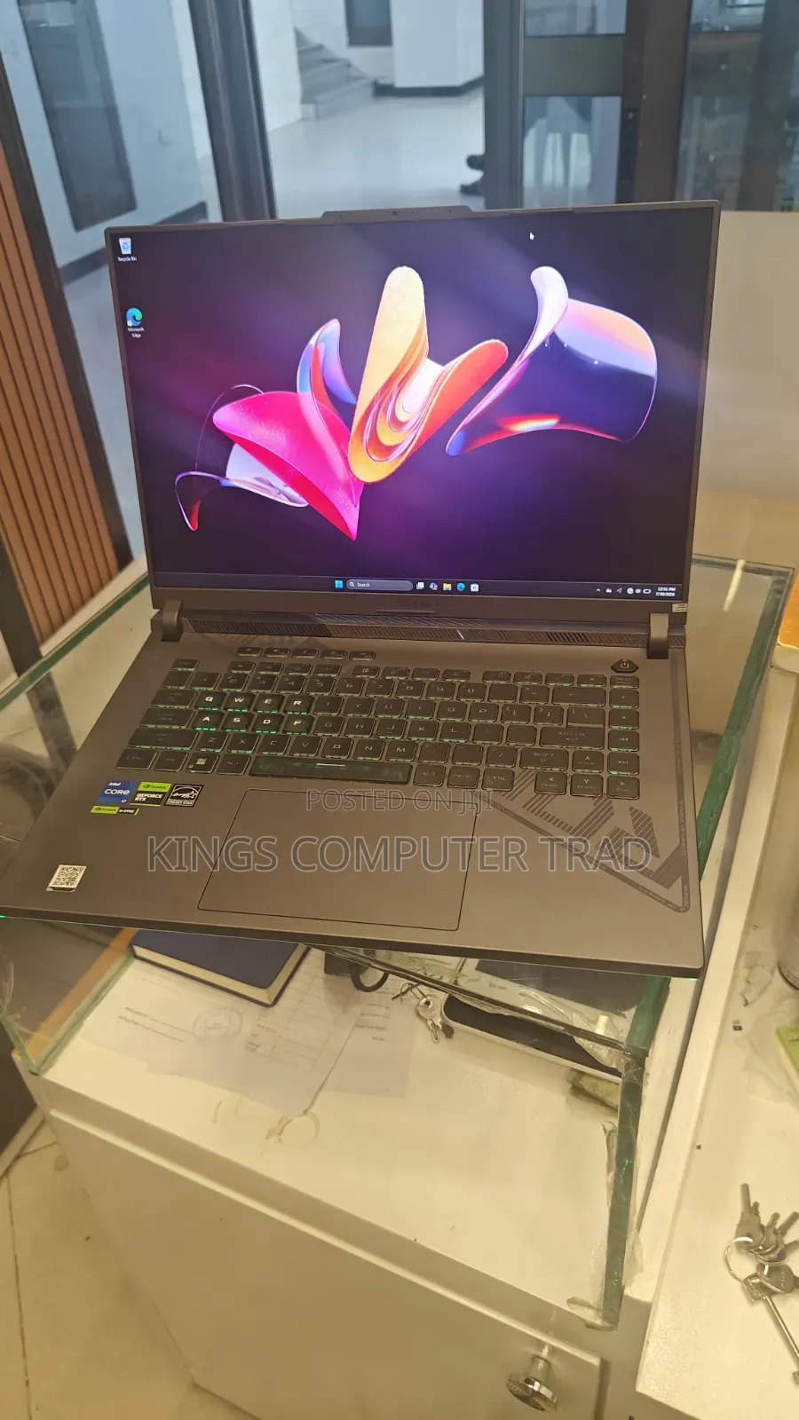 New Laptop Asus ROG Strix G16 G614 16GB Intel Core i7 SSD 1T