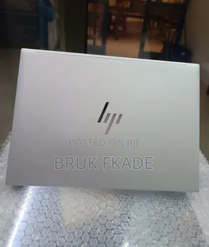 New Laptop HP EliteBook 830 G9 16GB Intel Core i5 SSD 512GB