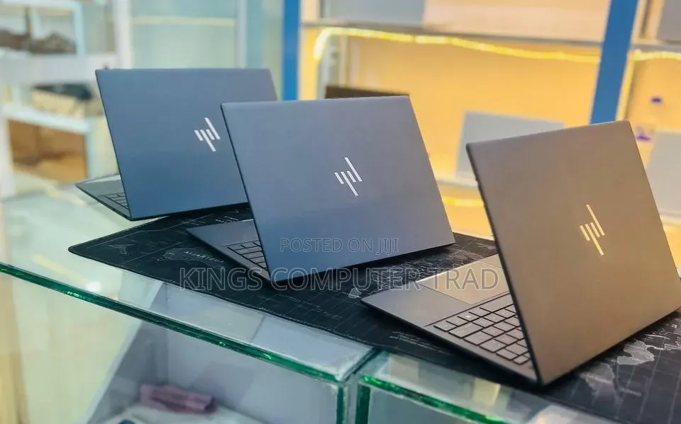 New Laptop HP EliteBook 840 G9 16GB Intel Core i7 SSD 512GB