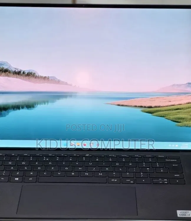 New Laptop Dell Precision 5540 16GB Intel Core i7 SSD 512GB