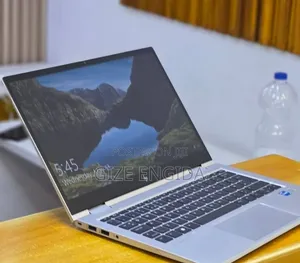 New Laptop HP EliteBook 830 G8 16GB Intel Core i5 SSD 512GB