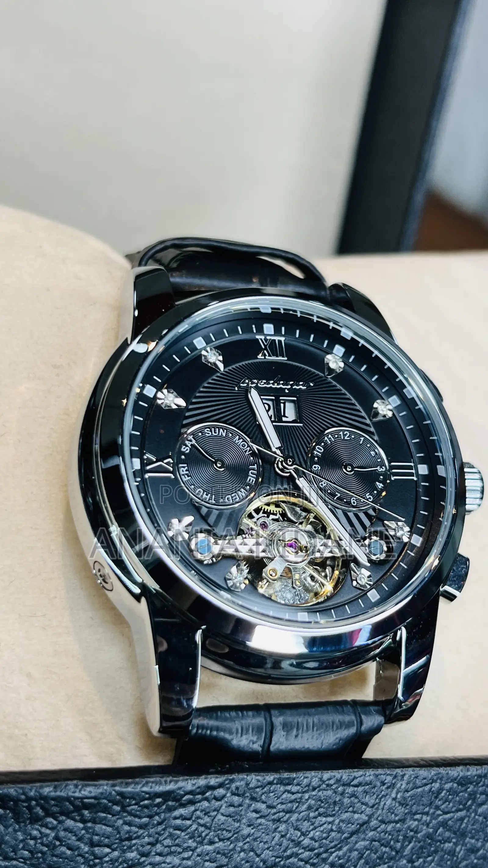 Poedagar Men’s Leather Watch