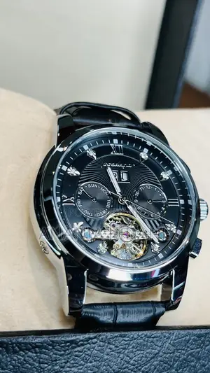Poedagar Men’s Leather Watch