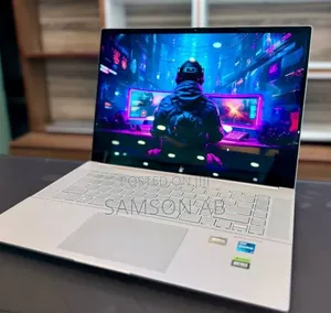 New Laptop HP Envy 15 12GB Intel Core i7 SSD 512GB