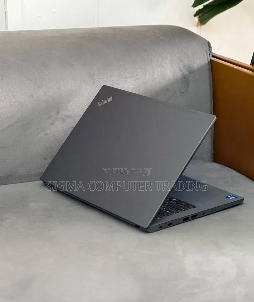 New Laptop Lenovo ThinkPad Yoga 16GB Intel Core i5 SSD 512GB