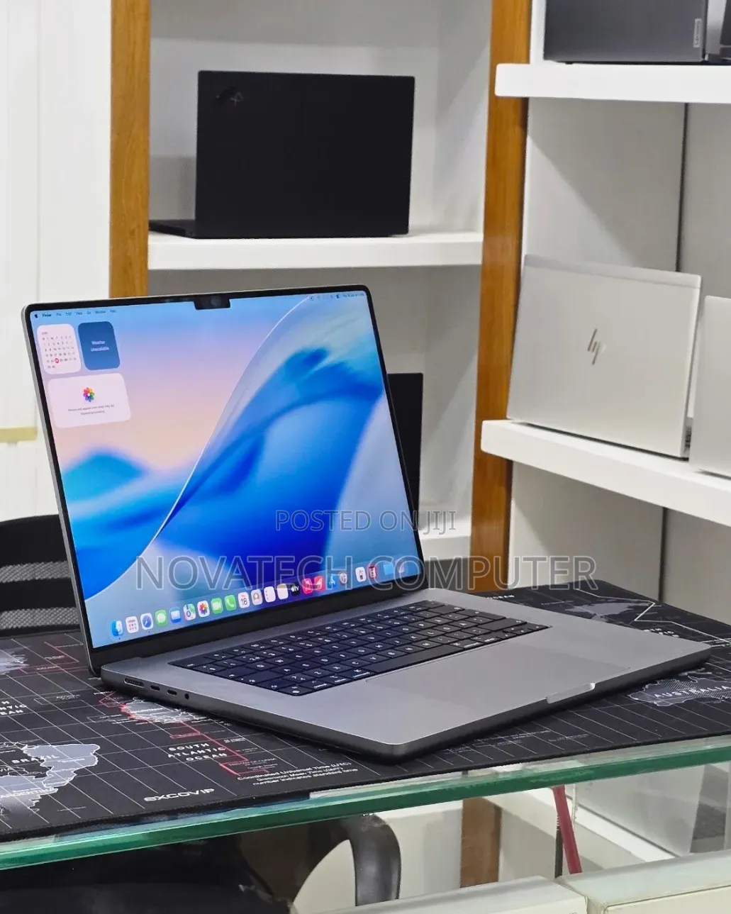 Laptop Apple MacBook Pro 2021 M1 64GB Apple M1 Pro SSD 1T