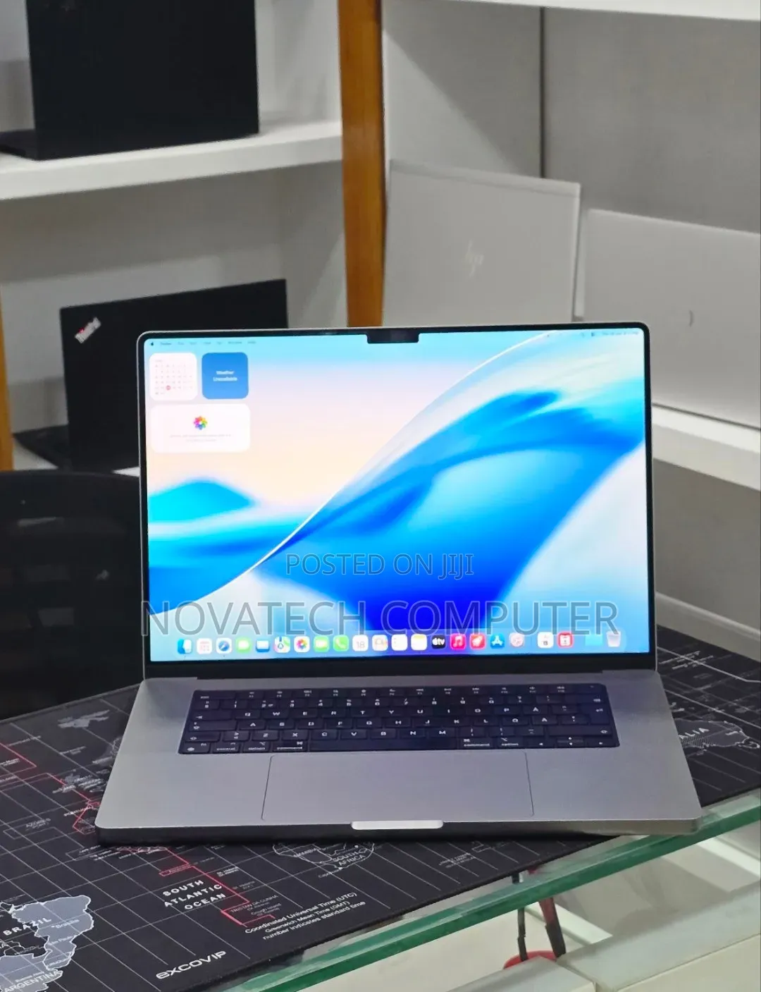 Laptop Apple MacBook Pro 2021 M1 64GB Apple M1 Pro SSD 1T