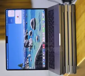 New Laptop Apple MacBook 32GB Apple M1 Pro SSD 512GB