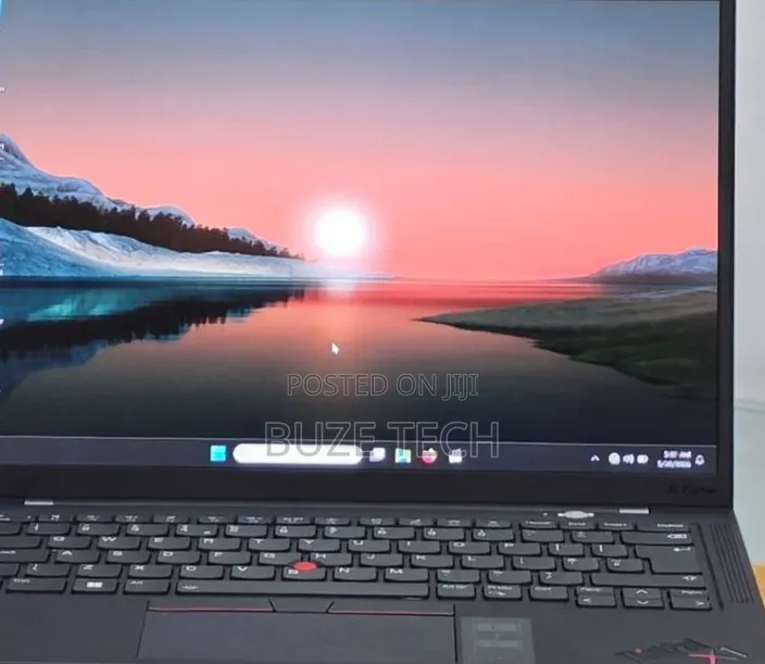 New Laptop Lenovo ThinkPad X1 Carbon 16GB Intel Core i7 SSD 512GB