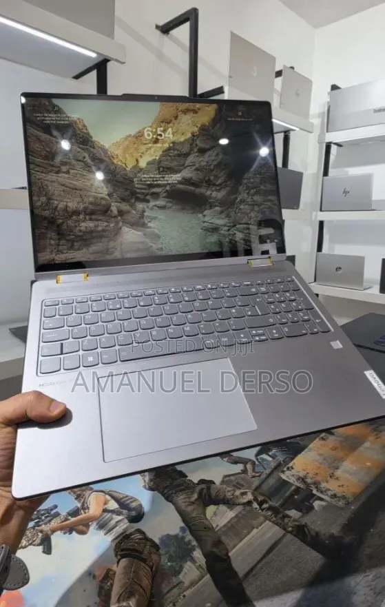 New Laptop Lenovo Yoga 11e 16GB AMD Ryzen 7 SSD 512GB