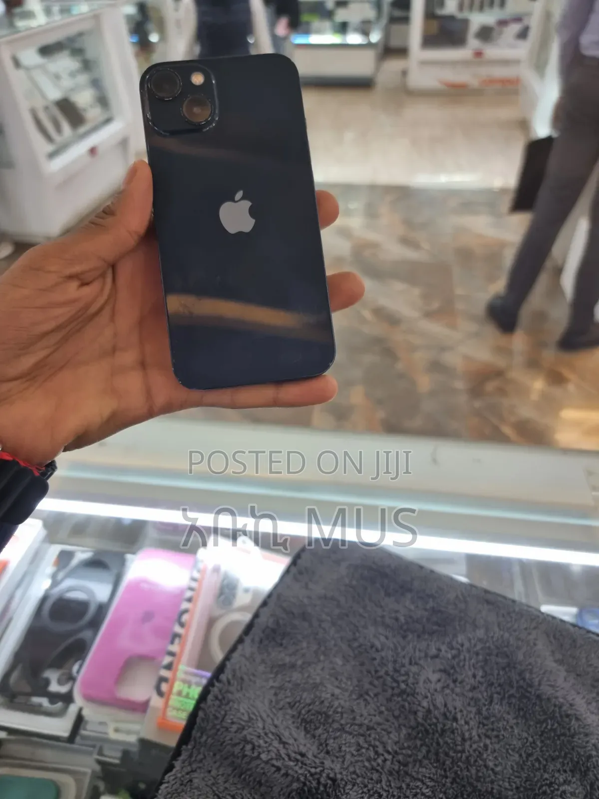Apple iPhone 13 128 GB Black