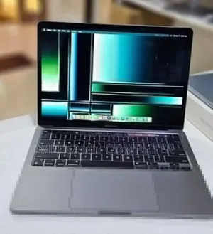 New Laptop Apple MacBook Pro 2022 M2 8GB Apple M2 SSD 256GB