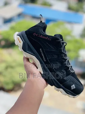 Columbia Exclusive Sneakers (Waterproof)