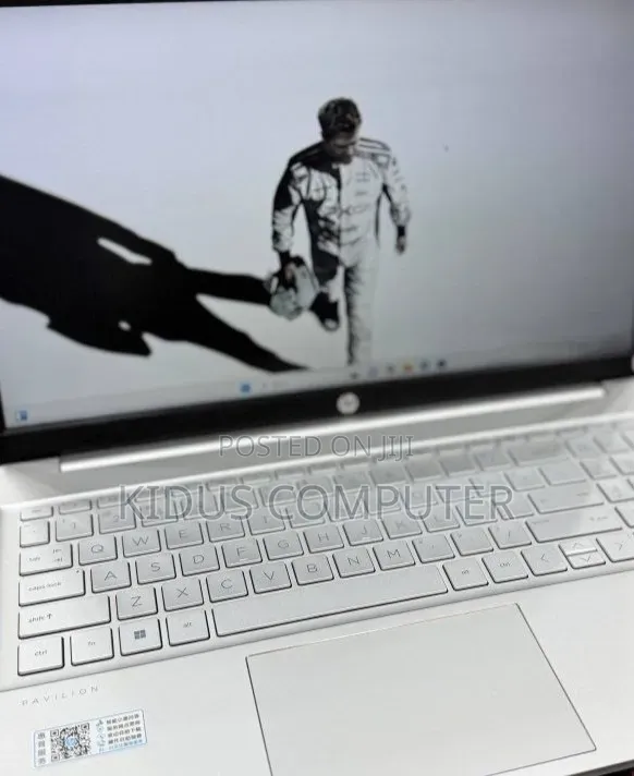 New Laptop HP Pavilion 15 16GB Intel Core i5 SSD 1T