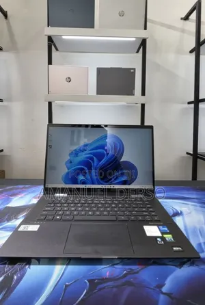 New Laptop HP Envy x360 16GB Intel Core i5 SSD 512GB