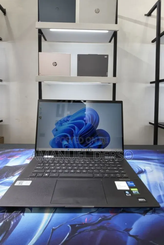 New Laptop HP Envy x360 16GB Intel Core i5 SSD 512GB