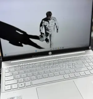 New Laptop HP Pavilion 15 16GB Intel Core i5 SSD 1T