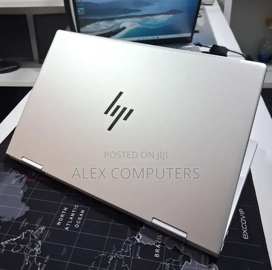 New Laptop HP Envy x360 8GB Intel Core i5 SSD 512GB