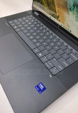 New Laptop HP OmniBook Ultra Flip 16" 16GB Intel Core Ultra 5 SSD 512GB