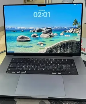 New Laptop Apple MacBook Pro 2019 32GB Apple M1 Pro SSD 512GB