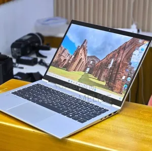 New Laptop HP Elitebook 830 G11 16GB Intel Core Ultra 7 SSD 512GB