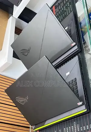 New Laptop Asus ROG Strix G15 16GB Intel Core i9 SSD 1T