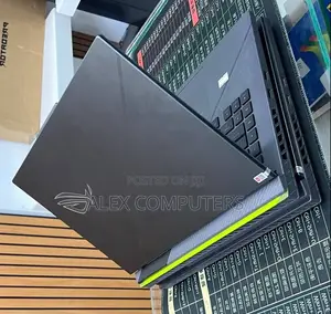 New Laptop Asus ROG Strix G15 16GB Intel Core i9 SSD 1T