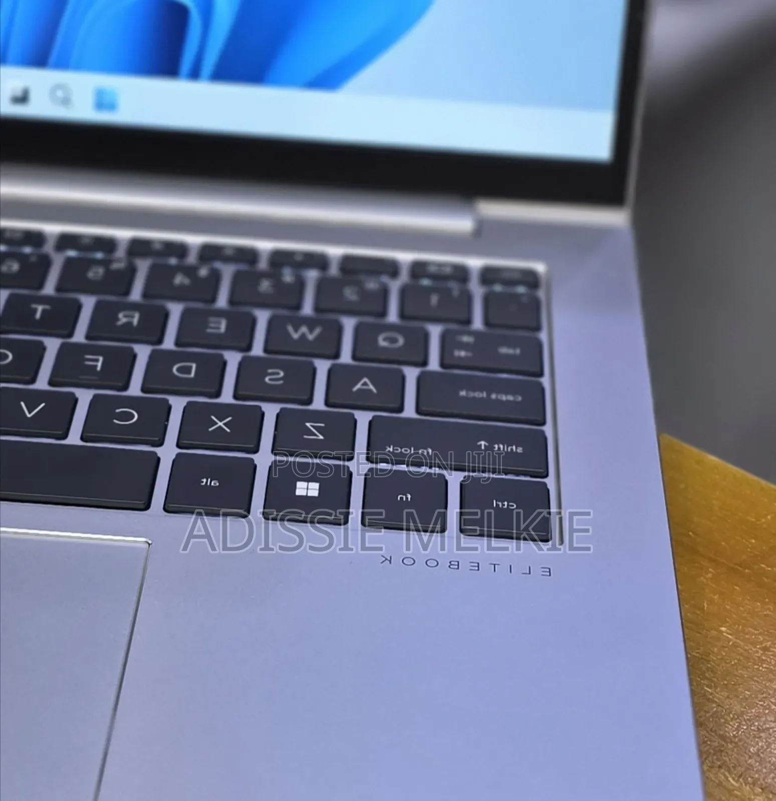 New Laptop HP EliteBook 840 G10 16GB Intel Core i7 SSD 512GB