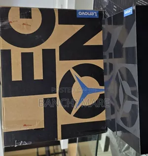 New Laptop Lenovo Legion 9 32GB AMD Ryzen 9 SSD 1T