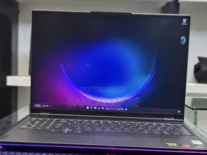 New Laptop Lenovo Legion 9 32GB AMD Ryzen 9 SSD 1T