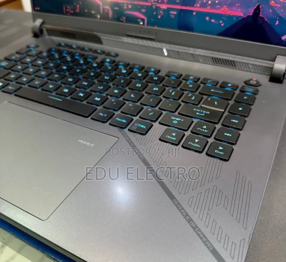 New Laptop Asus ROG Strix G16 16GB Intel Core i9 SSD 1T