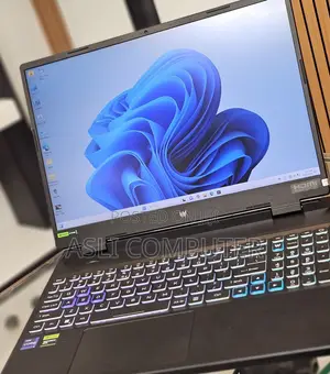 New Laptop Acer Predator Helios 300 16GB Intel Core i9 SSD 1T