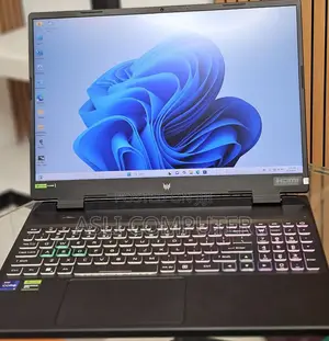 New Laptop Acer Predator Helios 300 16GB Intel Core i9 SSD 1T