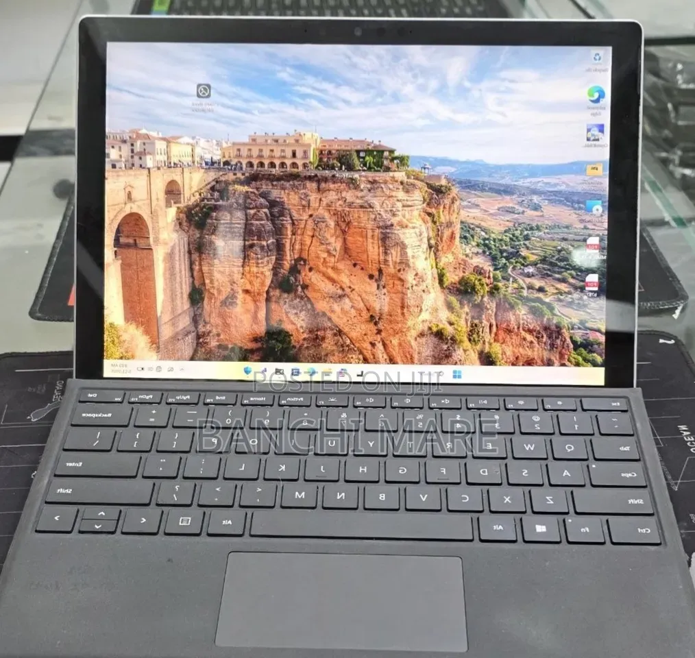 New Laptop Microsoft Surface Pro 7 16GB Intel Core i7 SSD 512GB