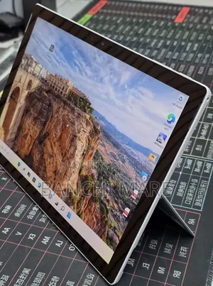 New Laptop Microsoft Surface Pro 7 16GB Intel Core i7 SSD 512GB